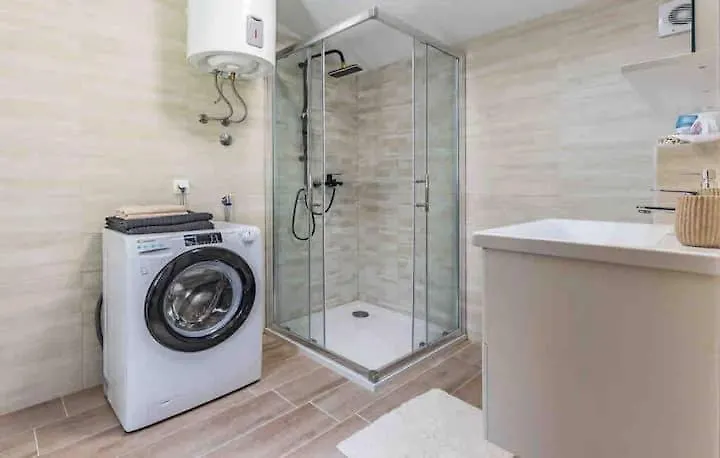 Apartments Eden Sisan Croatia